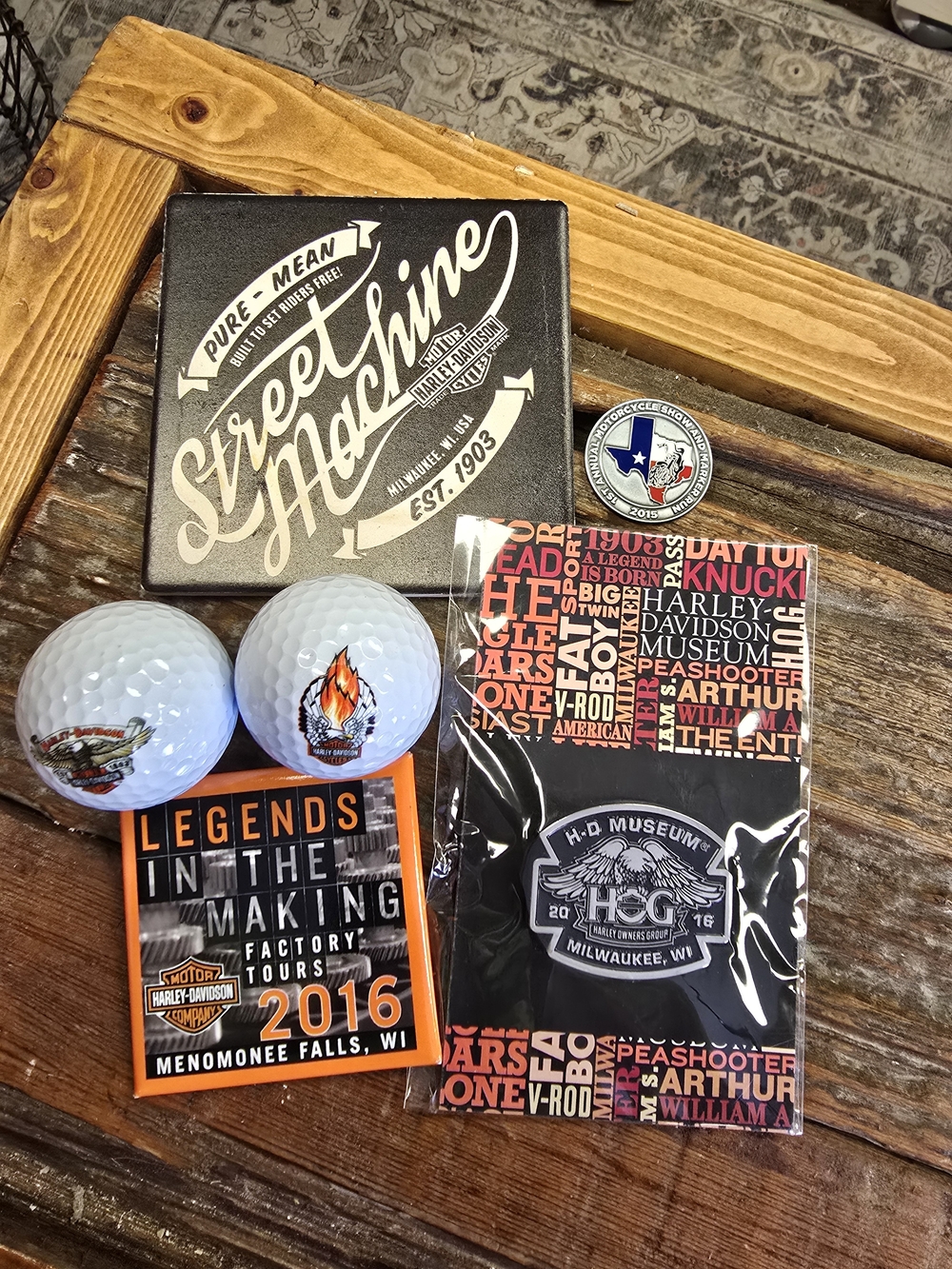 Harley-Davidson H-D Museum Souvenir Pack - Black, Orange, White
